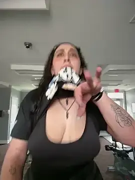 Stripchat Sex Chat of ThicBunz