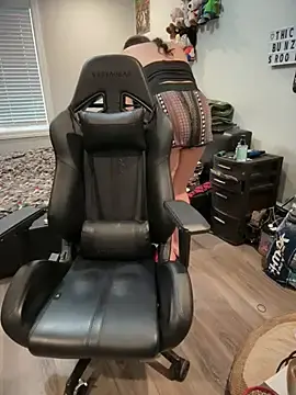 Stripchat Live Sex of ThicBunz