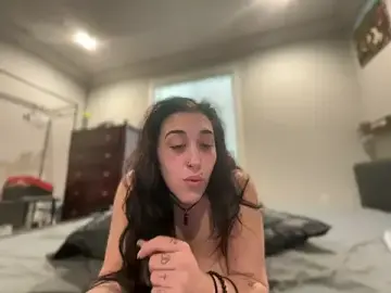 Stripchat Live Sex of ThicBunz