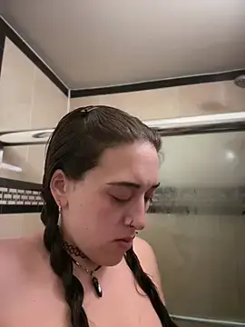 Stripchat Sex Cam of ThicBunz