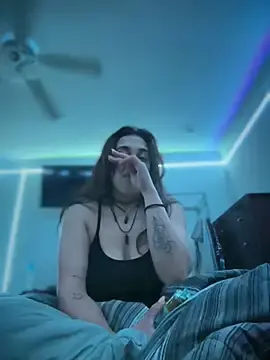 Stripchat Free Porn Cam of ThicBunz