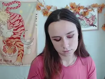 Stripchat Live Sex Cam of VeryVeryVeryShy_