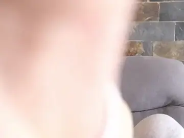 Stripchat Free Porn Cam of kinkititi