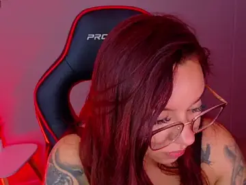 Stripchat Live Sex Cam of samantha_tattu
