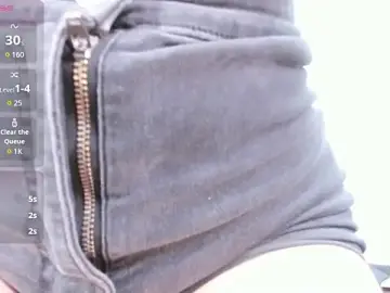 Stripchat Best live sex cam show of Long_is1and