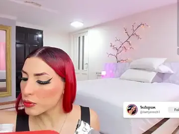 Stripchat Sex Chat of charolbruce_1