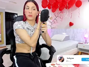Stripchat Sex Chat of charolbruce_1