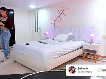 Stripchat Watch Live Sex Cams of charolbruce_1