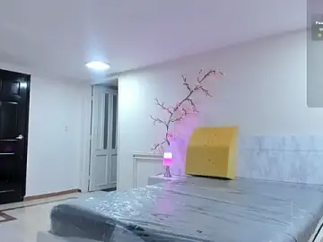 Stripchat Watch Live Sex Cams of charolbruce_1