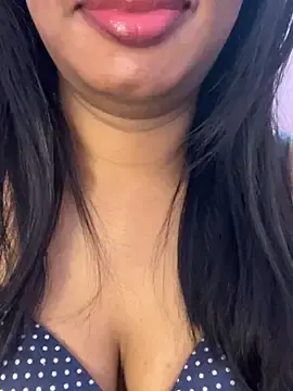 Stripchat Nude Webcam of tamil_Aarathi