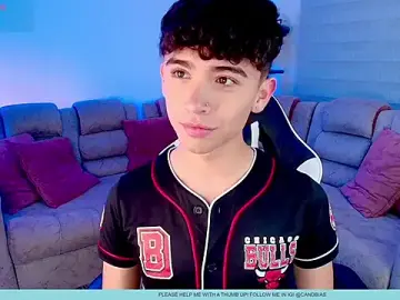 Stripchat Free Porn Cam of Niico_Cruz