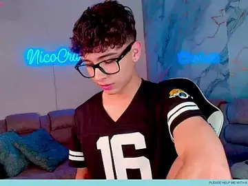 Stripchat Private Sex Chat of Niico_Cruz