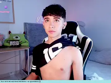 Stripchat Live Sex of Niico_Cruz