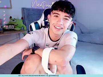 Stripchat Watch Live Sex Cams of Niico_Cruz