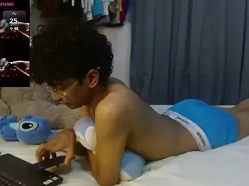 Stripchat Adult Video Chat of harrytwink18