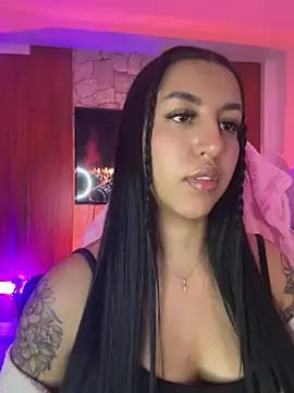 Stripchat Best live sex cam show of Tamara_Roberts1