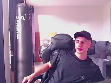 Stripchat Nude Webcam of Stiven_CL