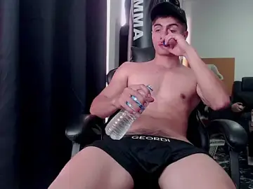 Stripchat Live Sex Cam of Stiven_CL