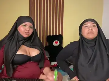 Stripchat Live Sex Cam of _Shara_Handal_