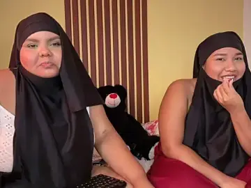 Stripchat Live Sex Cam of _Shara_Handal_