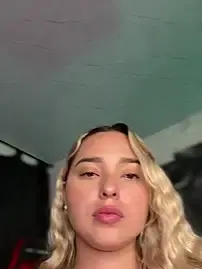 Stripchat Live Sex of Irisweet_