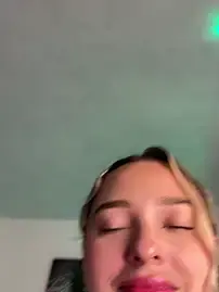 Stripchat Adult Webcams of Irisweet_