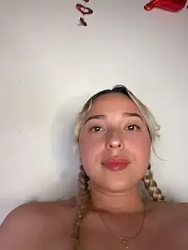 Stripchat Sex Chat of Irisweet_