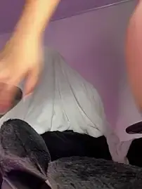 Stripchat Live Sex Cam of Irisweet_