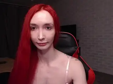 Stripchat Live Sex Cam of Roxy_Silver