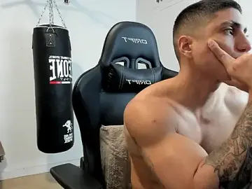 Stripchat Best live sex cam show of dan01_