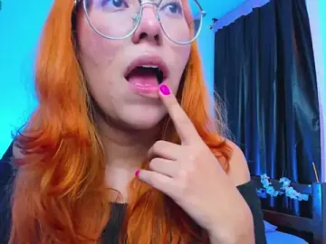 Stripchat Sex Cam of _Moon_Johnson