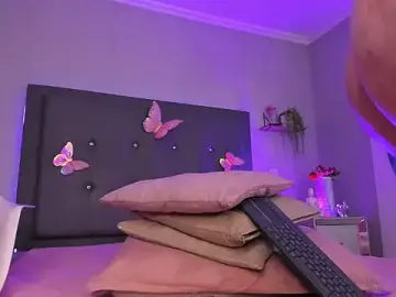 Stripchat Live Sex Cam of emma_lye