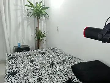 Stripchat Adult Video Chat of Lia-y-felipe