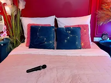 Stripchat Adult Webcams of LullyFox