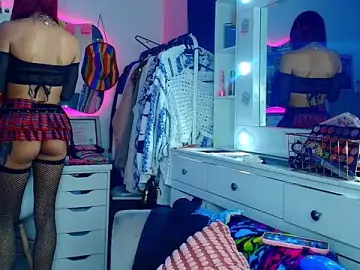 Stripchat Sex Chat of caroline_cossei