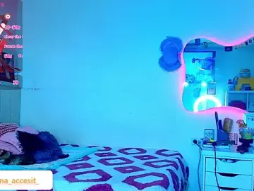 Stripchat Free Porn Cam of caroline_cossei