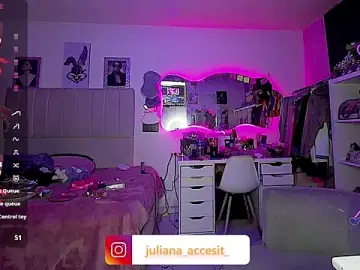 Stripchat Live Sex of caroline_cossei