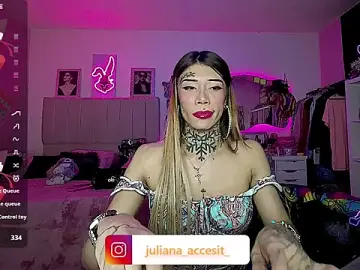 Stripchat Free Porn Cam of caroline_cossei