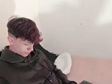 Stripchat Sex Cam of Tomy_Rox