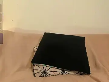 Stripchat Nude Webcam of Tomy_Rox