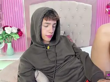 Stripchat Sex Cam of Tomy_Rox