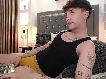 Stripchat Live Sex of Tomy_Rox