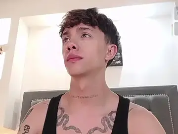 Stripchat Live Sex of Tomy_Rox