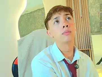 Stripchat Live Sex Cam of Tomy_Rox