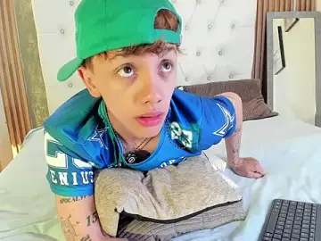 Stripchat Live Porn of Tomy_Rox