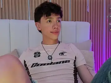Stripchat Best live sex cam show of Tomy_Rox