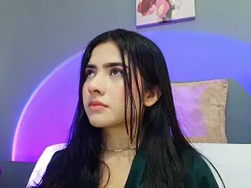Stripchat Live Sex Cam of adara_johnson__