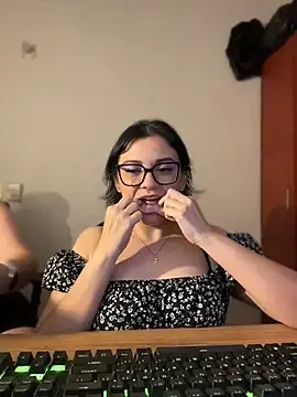 Stripchat Live Sex of cinna_monroll