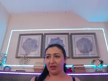 Stripchat Free Porn Cam of BustyEva_