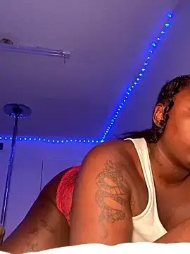 Stripchat Live Sex Cam of LillShayy